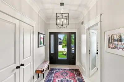114 Stanley Street, Collingwood, On L9y 0g3