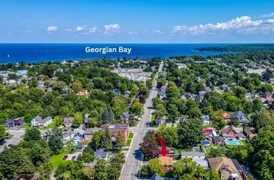 449 Elizabeth Street, Midland, On L4r 1z7