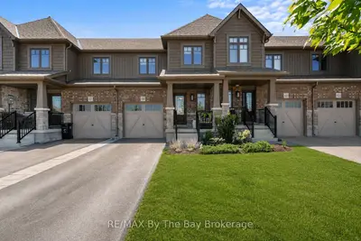 59 Archer Avenue, Collingwood, On L9y 3b7