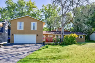 3587 LAUDERDALE POINT Crescent, Severn, ON P0E 1N0