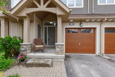16 Greaves Avenue, Collingwood, On L9y 0z5