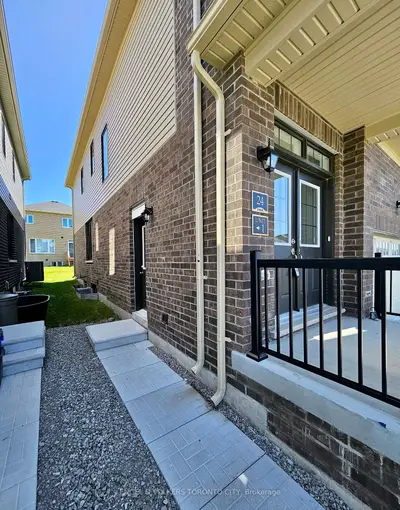 24 Ludlow Drive Bsmt, Barrie, On L9s 2z8