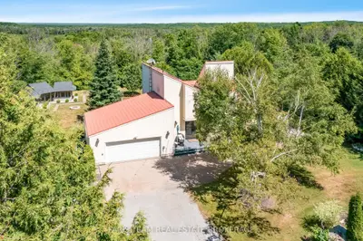 249 Medonte Sideroad 2, Oro-medonte, On L0k 1e0