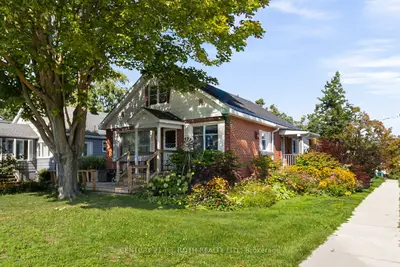 328 Colborne Street W, Orillia, On L3v 3a3