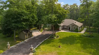 6 Maplehill Drive, Oro-medonte, On L0l 2l0