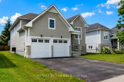 11 Grand Poplar Lane, Wasaga Beach, On L9z 0c7