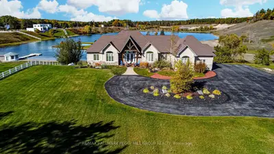 1372 Division Road E, Severn, On L3v 0x8