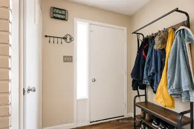85 Chaucer Crescent, Barrie, On L4n 4t8