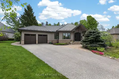 13 Alpine Way, Oro-medonte, On L0l 2l0