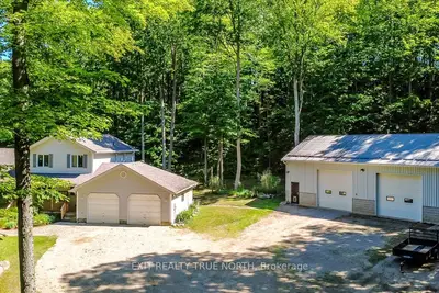 3889 BASELINE Road, Springwater, ON L0L 1P0