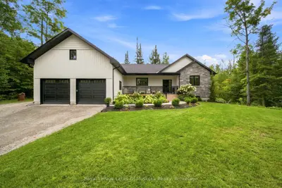 41 Meadows Avenue, Tay, On L0k 2c0