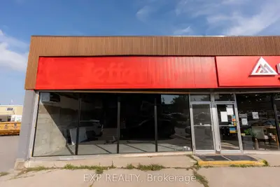 526 Dominion Avenue B, Midland, On L4r 1p8