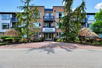 750 Johnston Park Avenue 3003, Collingwood, On L9y 5c7