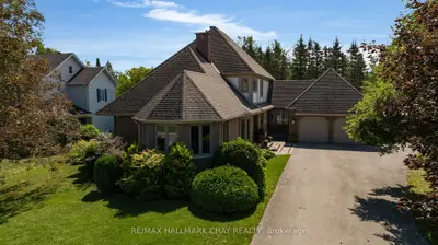 9 Howard Drive, Oro-medonte, On L0l 2e0