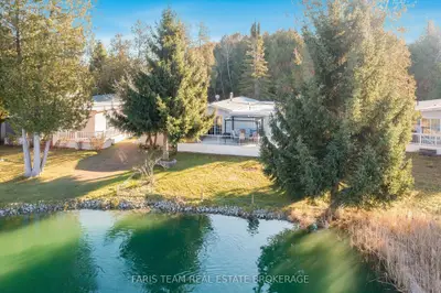 3 St James Place, Wasaga Beach, On L9z 3a8