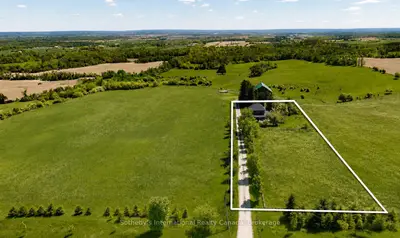 1943 Fairgrounds Road S, Clearview, On L0m 1g0