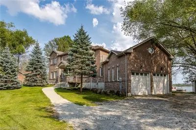 3213 QUIET WATERS Lane, Severn, ON L0K 2C0