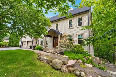 9 Bridle Path, Oro-medonte, On L0l 2l0