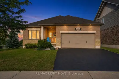3938 Wood Avenue, Severn, On L3v 0y9