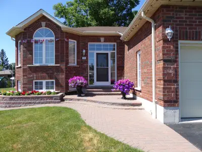 495 Shewfelt Crescent, Midland, On L4r 5n8