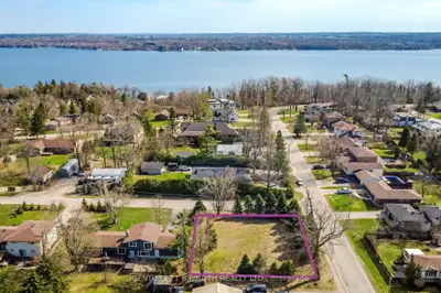 1 (part1) Baycrest Drive, Barrie, On L4m 7c7
