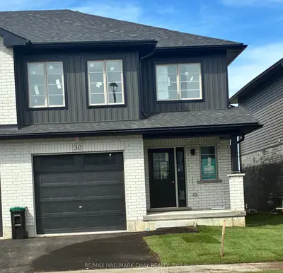 30 Strath Crescent, Springwater, On L0l 1p0