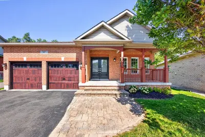 10 Purt Court, Barrie, On L4n 9k7