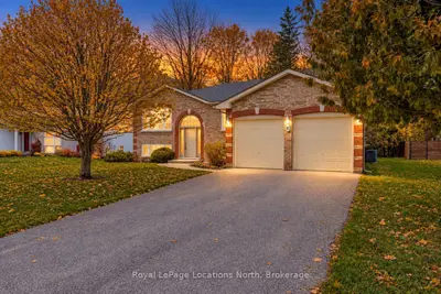 40 Fairway Crescent, Wasaga Beach, On L9z 1b8