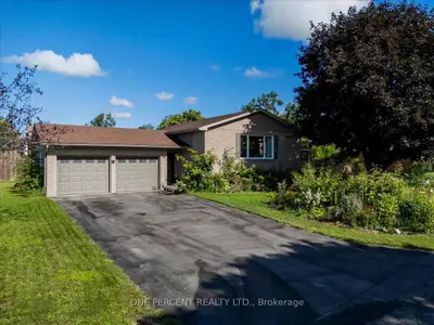 25 Bertram Drive, Springwater, On L0l 1p0