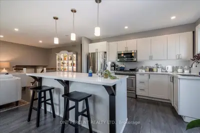 25 Bertram Drive, Springwater, On L0l 1p0