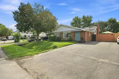 4 Griffin Road, Collingwood, On L9y 4b8