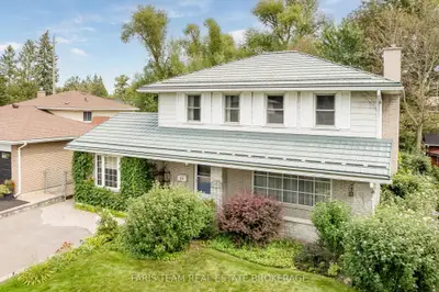 51 Davies Crescent, Barrie, On L4m 2m4