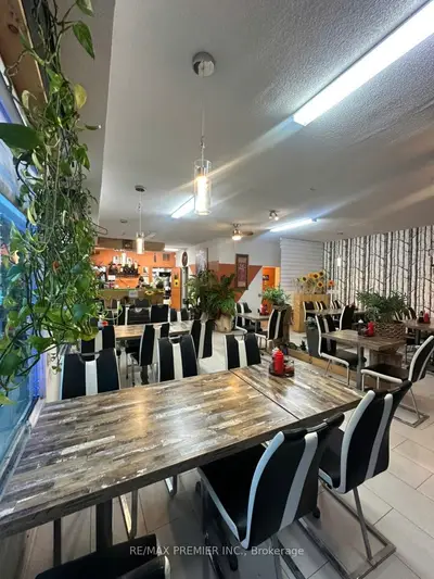 1226 Mosley Street 2, Wasaga Beach, On L9z 2e5