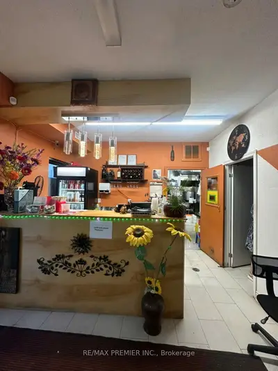 1226 Mosley Street 2, Wasaga Beach, On L9z 2e5