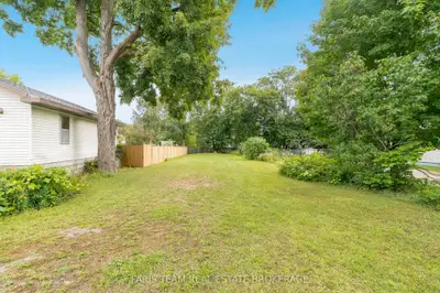 305 Ouida Street, Tay, On L0k 2c0
