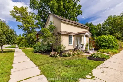 307 Fourth Street W, Collingwood, On L9y 3b2