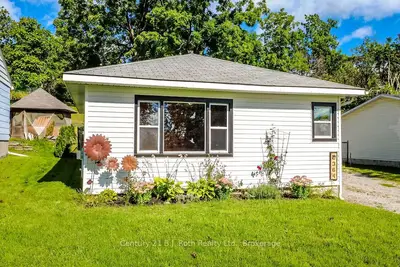 364 ARTHUR Street, Orillia, ON L3V 3M8