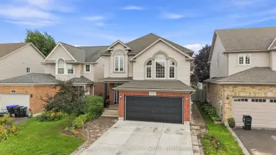 20 Highlands Crescent, Collingwood, On L9y 5h3
