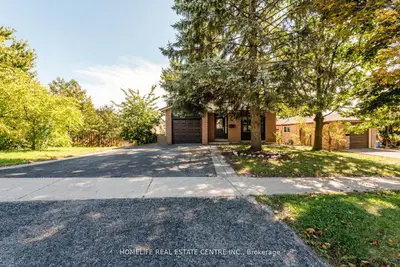79 Fox Run, Barrie, On L4n 5l6