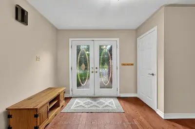 37 Falling Brook Drive, Barrie, On L4n 7e9