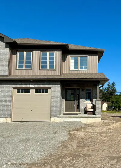 32 Strath Crescent, Springwater, On L0l 1p0
