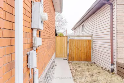 359 LEACOCK Drive, Barrie, ON L4N 5S6