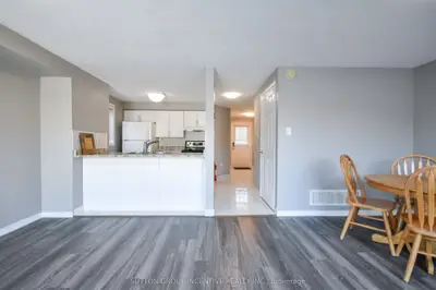 256 Dunsmore Lane, Barrie, On L4m 7a7