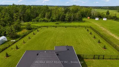 4098 Concession 12 Sunnidale Road, Clearview, On L0m 1s0