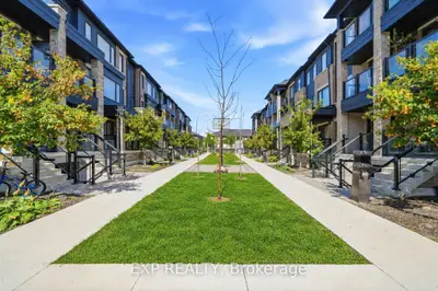 21 Magnolia Lane, Barrie, On L9j 0n9