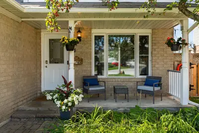 14 Copeman Crescent, Barrie, On L4n 8b5