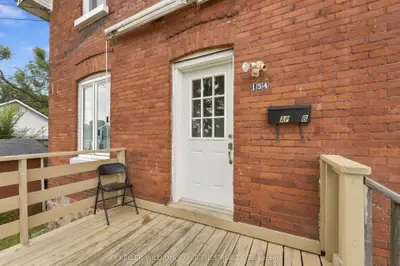 154 FIFTH Street, Midland, ON L4R 3V9
