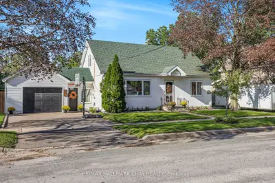 32 Caroline Street, Barrie, On L4n 2s3