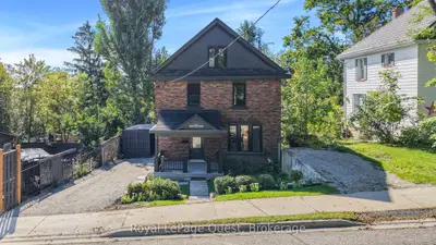 109 Brant Street E, Orillia, On L3v 1z3