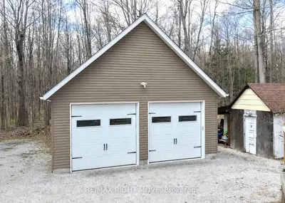 3304 Goldstein Road, Severn, On L0k 2b0